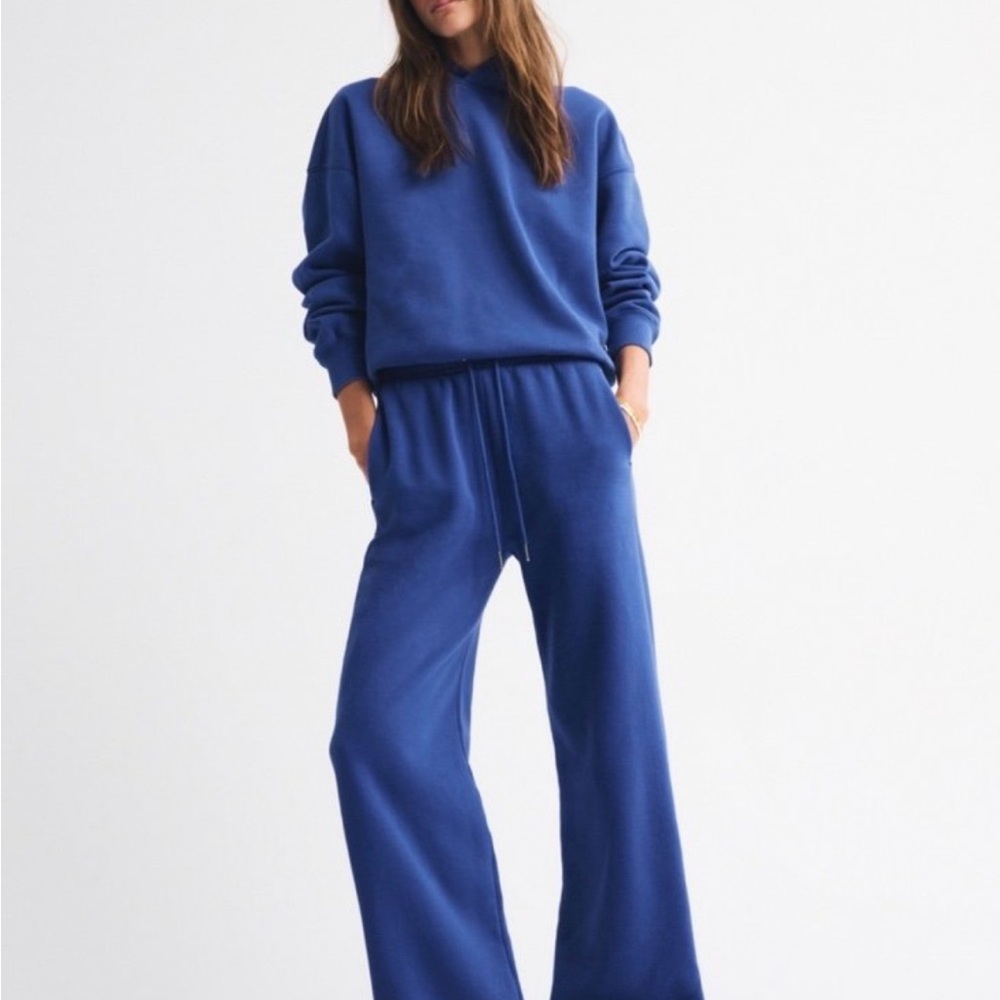 High Rise Sunday Wide Leg Pant Medium *Long